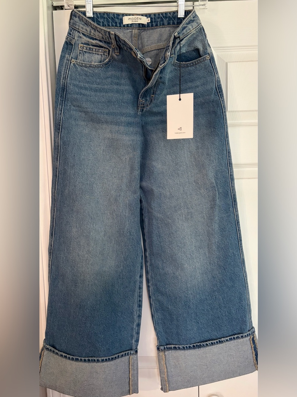 Hiddden brand Wide-Leg Cuffed Women’s Nori Jeans (NWT) size 25